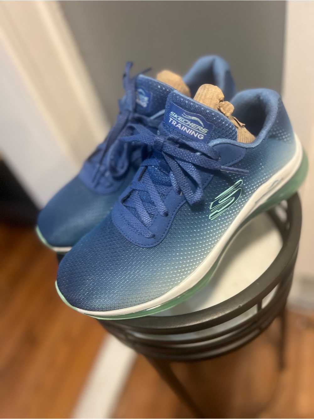 Skechers Women's Size Usa7 UK 4 Skech Air Element 2.0 Athletic Shoes Navy/Aqua